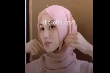 Afifa Cewek Jilbab Bening Tocil Colmek Bugil poster
