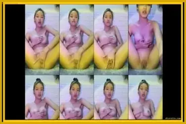 Miss Panya Cewek 18+ Tobrut Kirim Video Colmek Ke Pacar poster